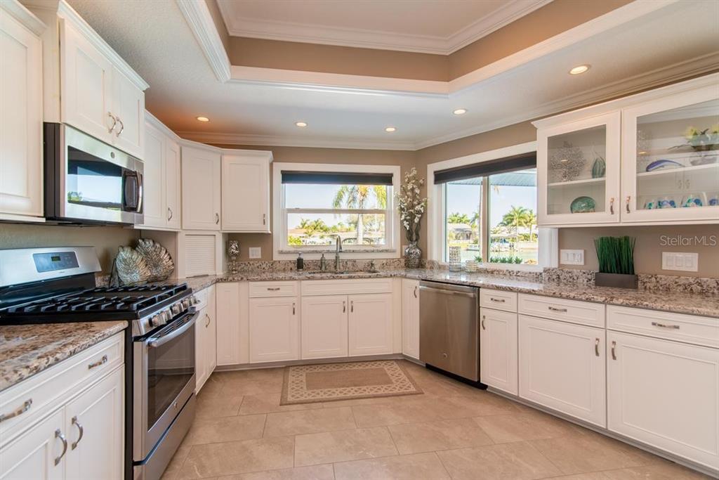 ISLAND ESTATES OF CLEARWATER - Residential