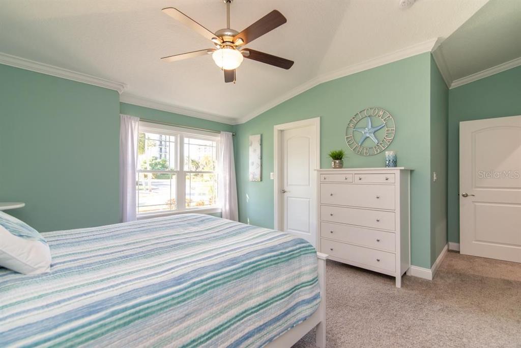 ISLAND ESTATES OF CLEARWATER - Residential