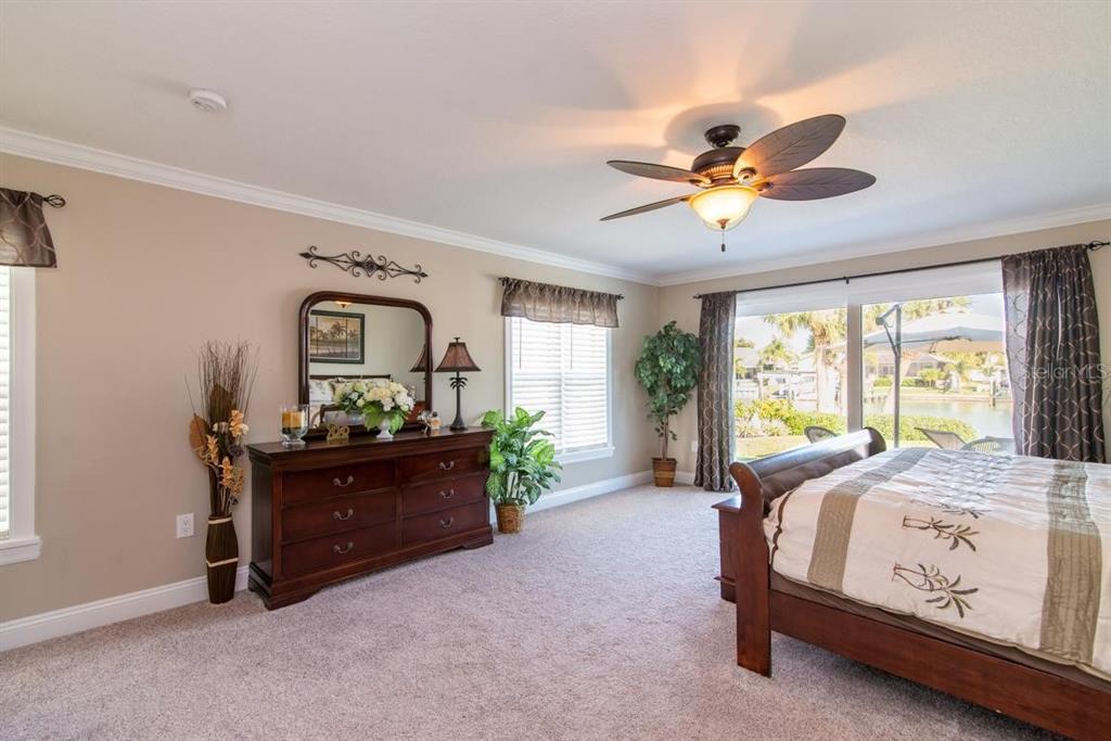 ISLAND ESTATES OF CLEARWATER - Residential