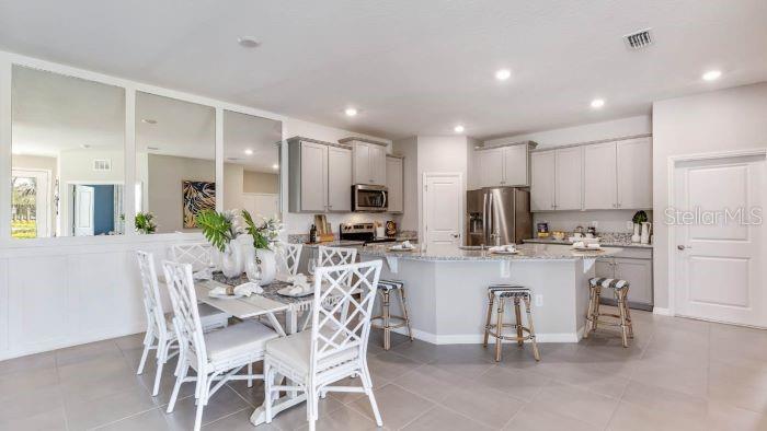 STAR FARMS AT LAKEWOOD RANCH - Residential