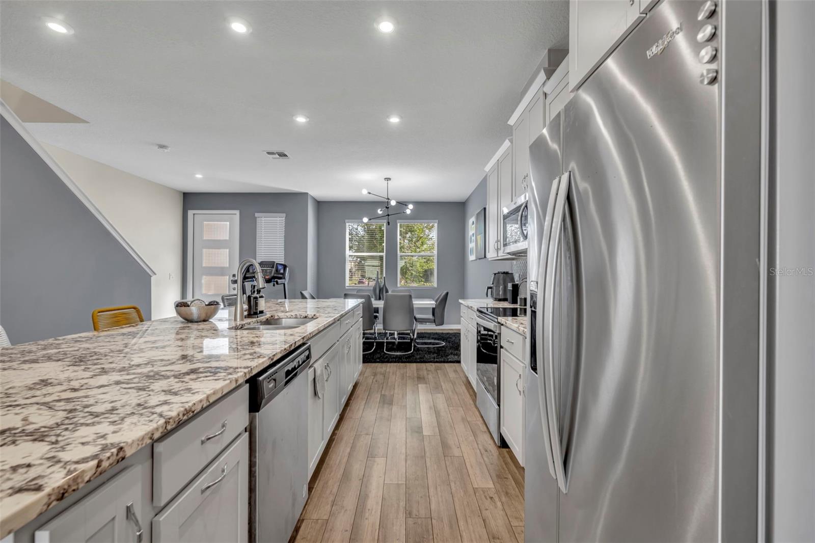HAWKSMOOR PH 3 - Residential