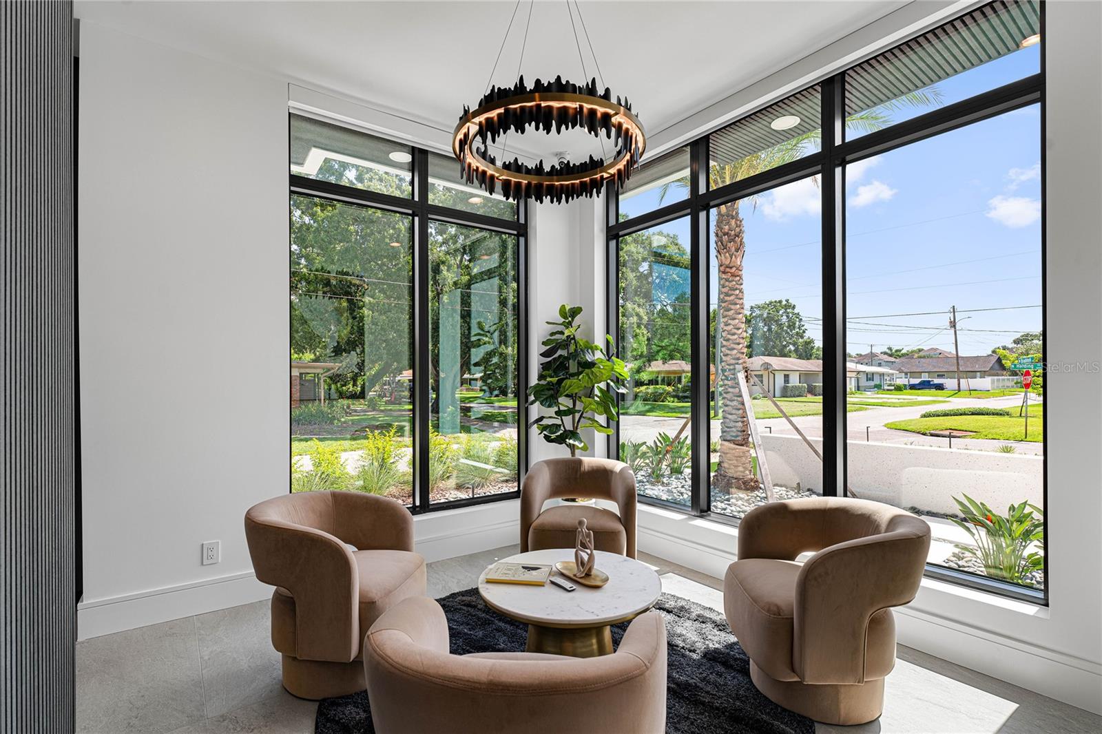 SUNSET PARK - Residential