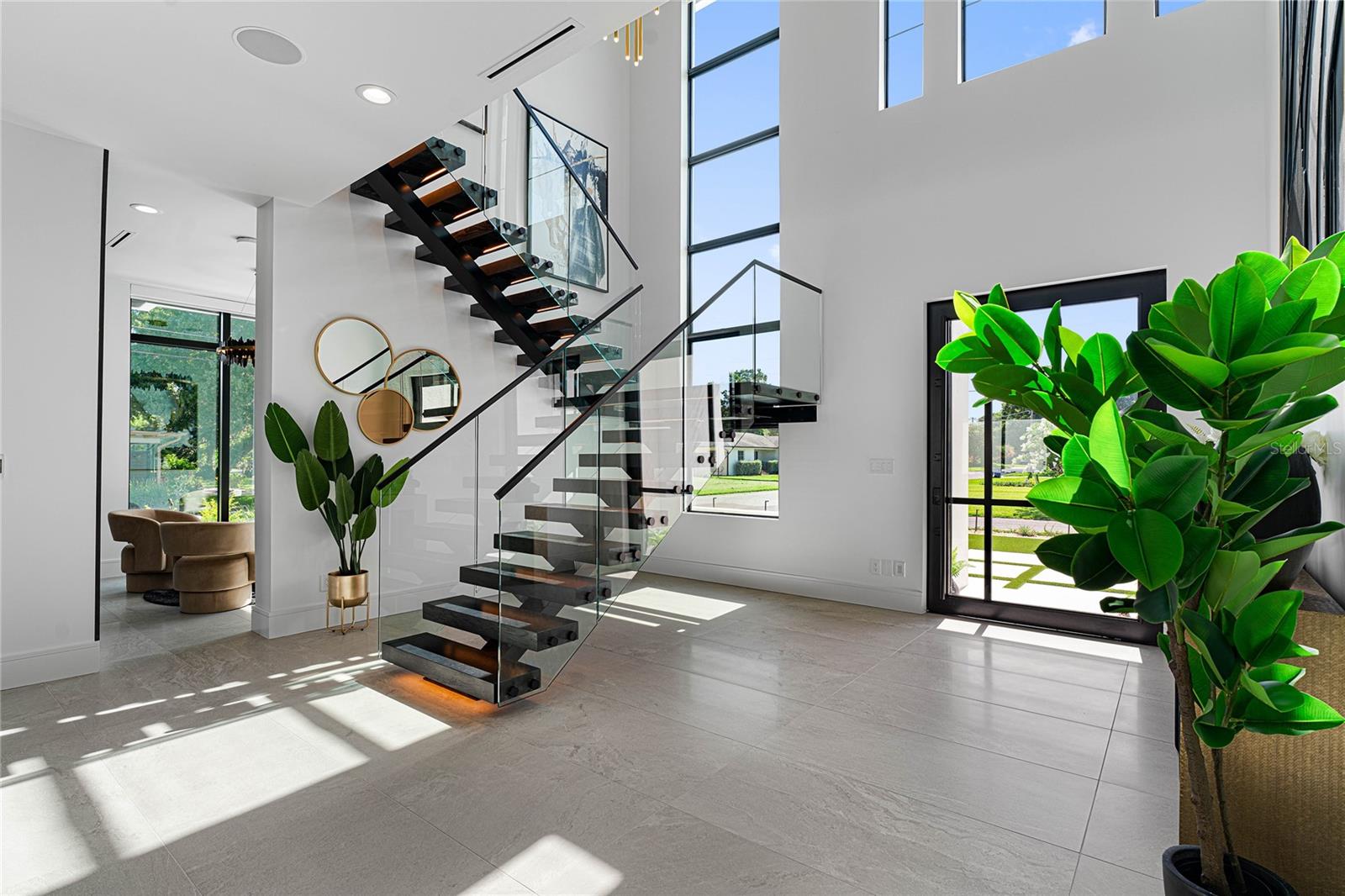 SUNSET PARK - Residential