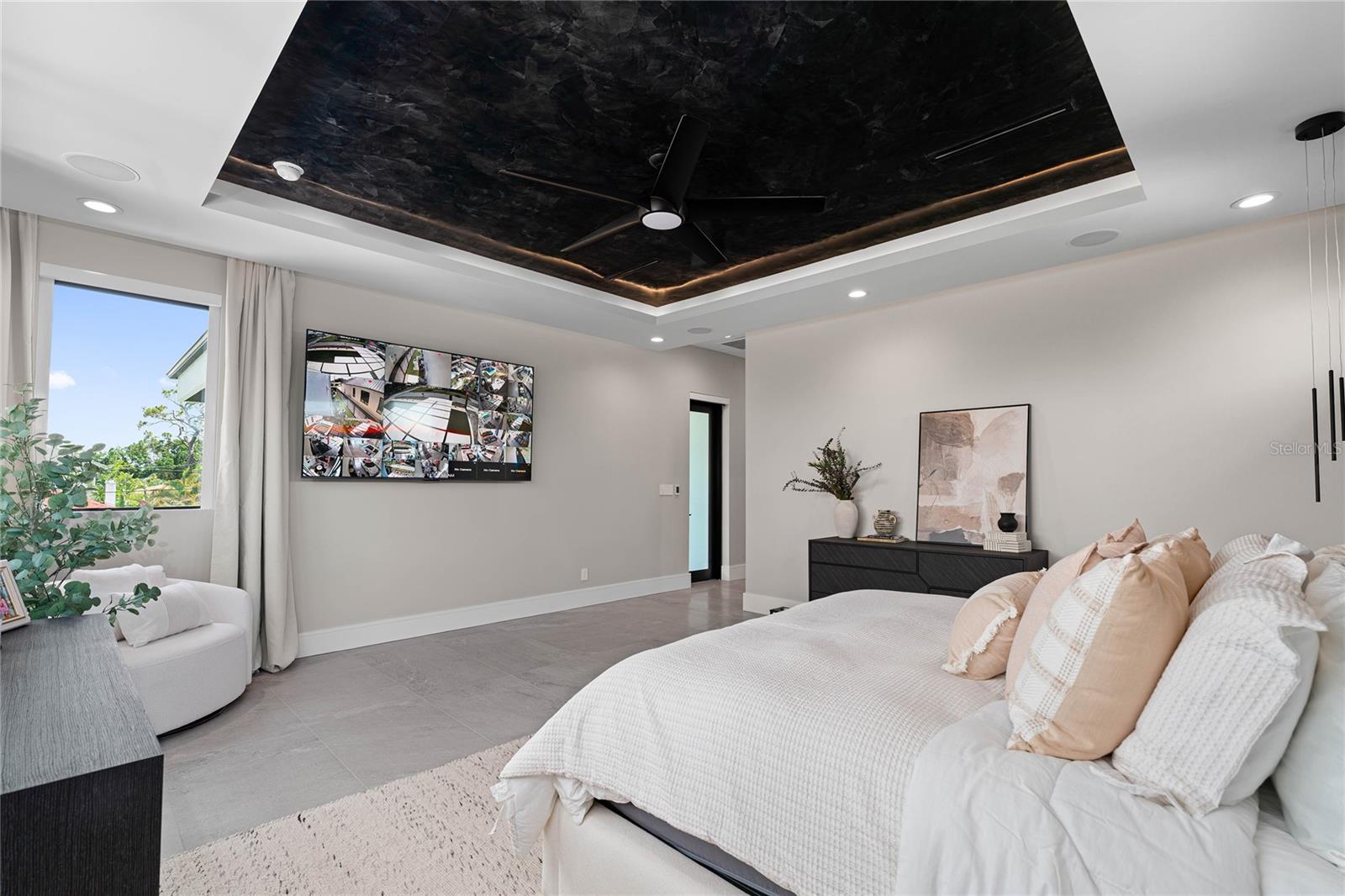 SUNSET PARK - Residential
