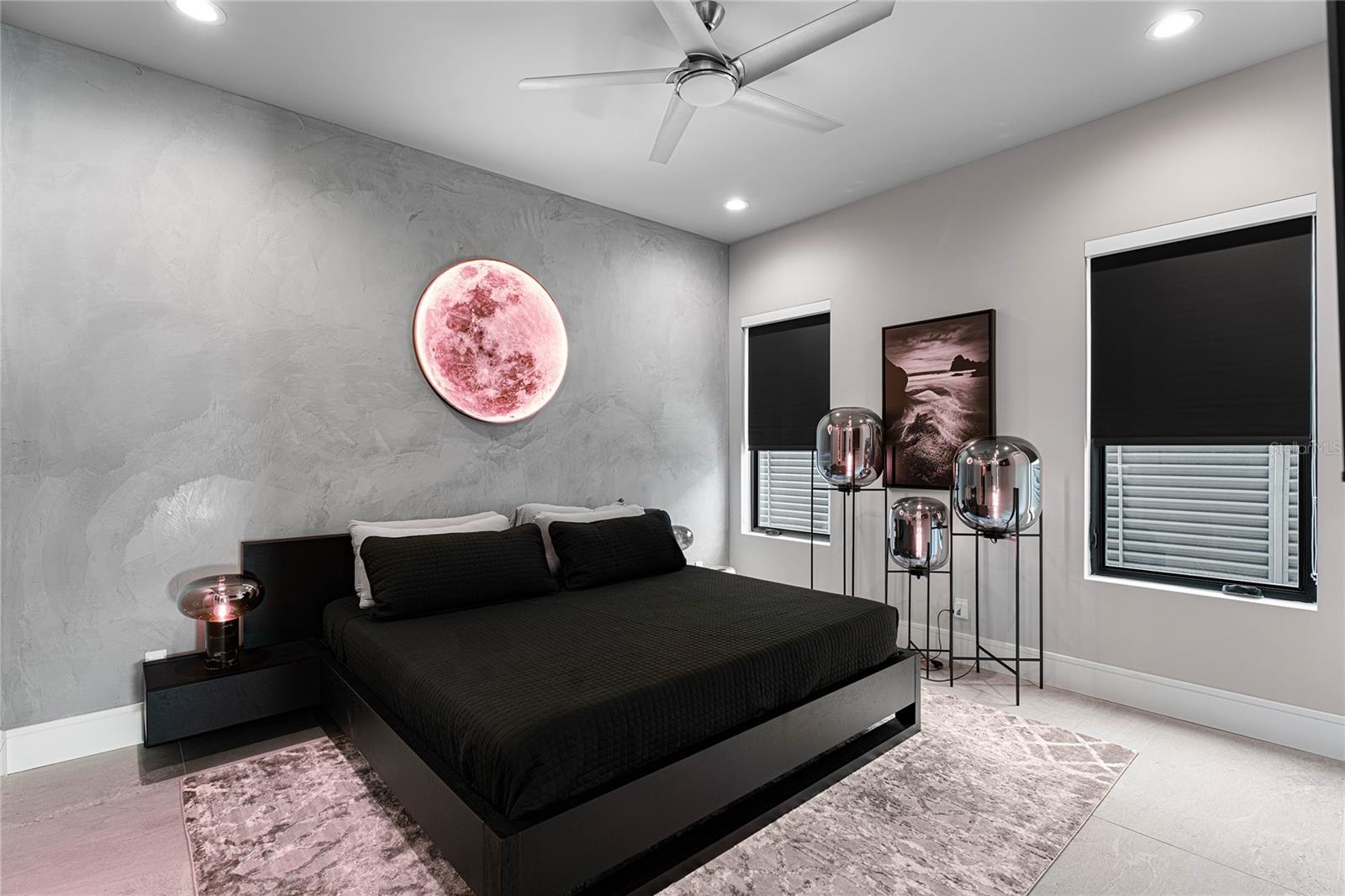 SUNSET PARK - Residential
