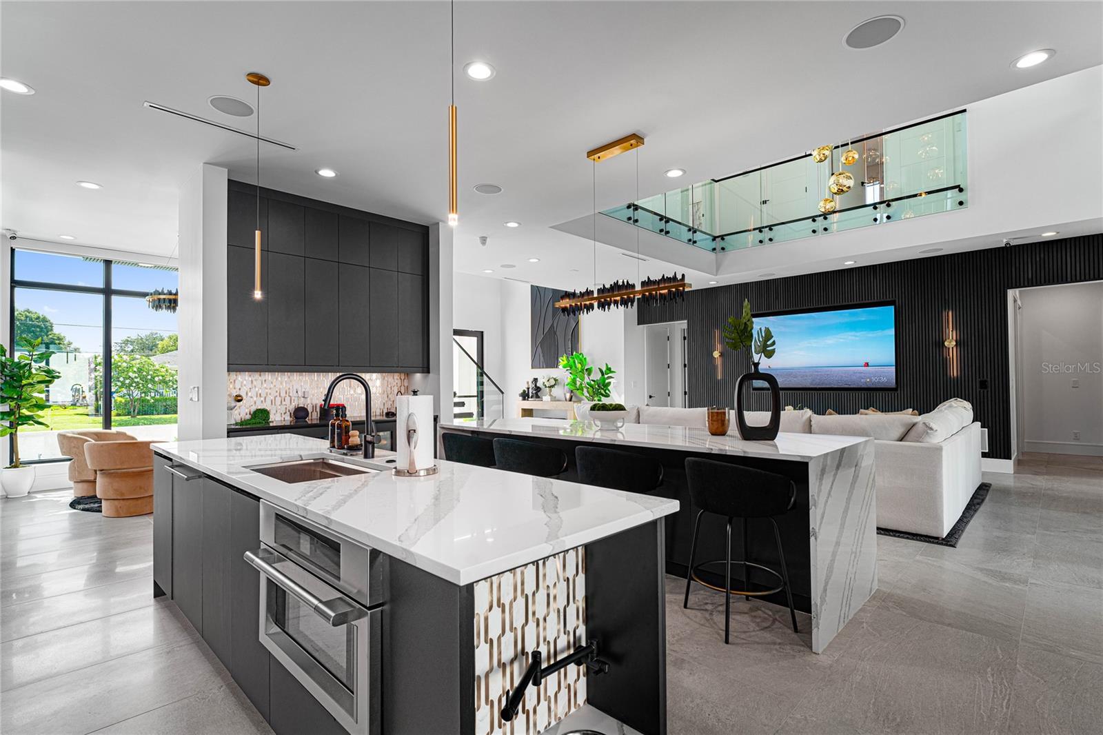 SUNSET PARK - Residential