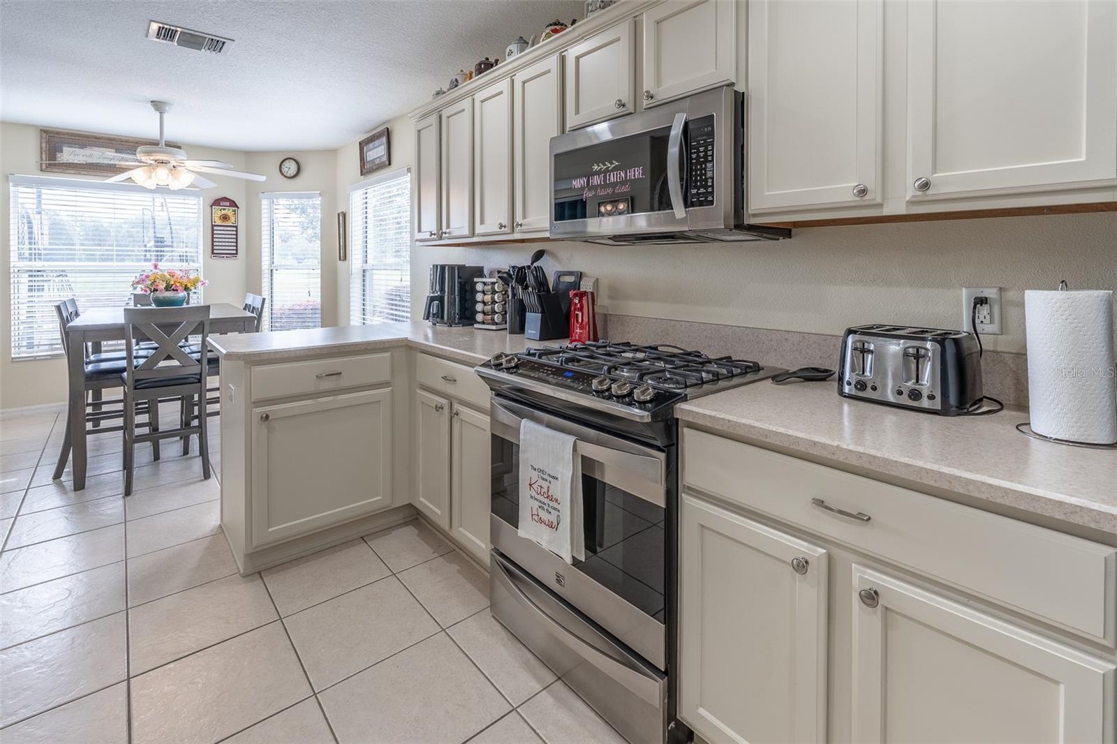 SUMMERGLEN PH 02 - Residential