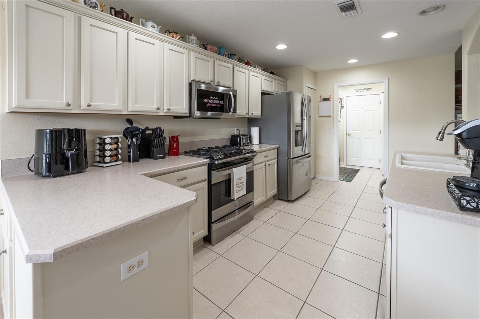 SUMMERGLEN PH 02 - Residential