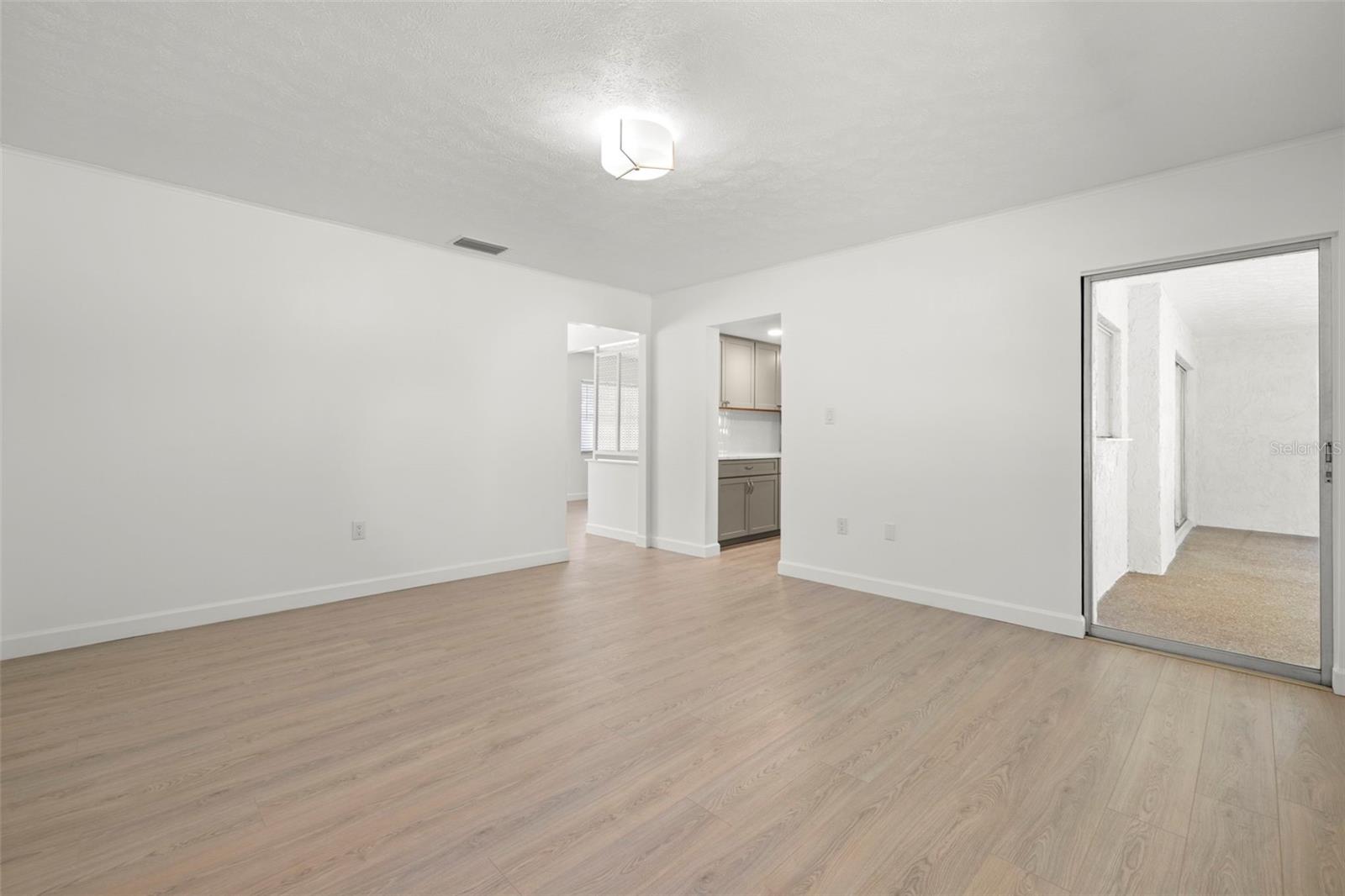 LAKE CHAPMAN SUB - Residential