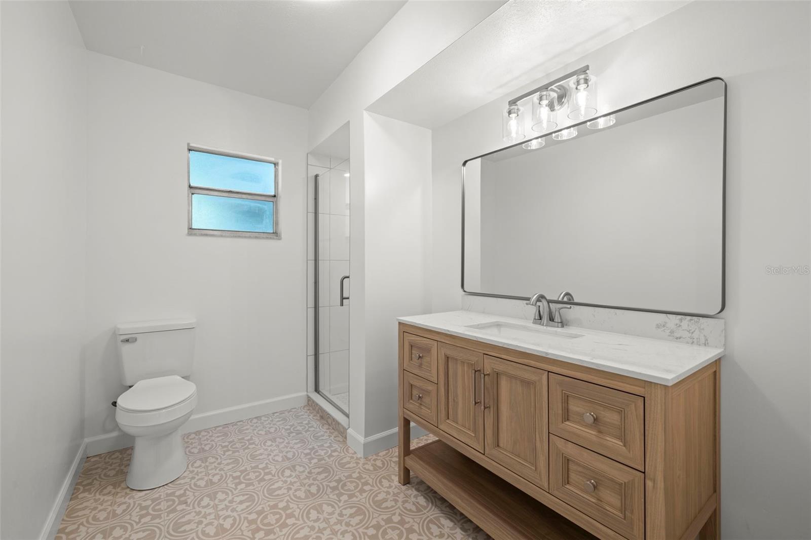 LAKE CHAPMAN SUB - Residential