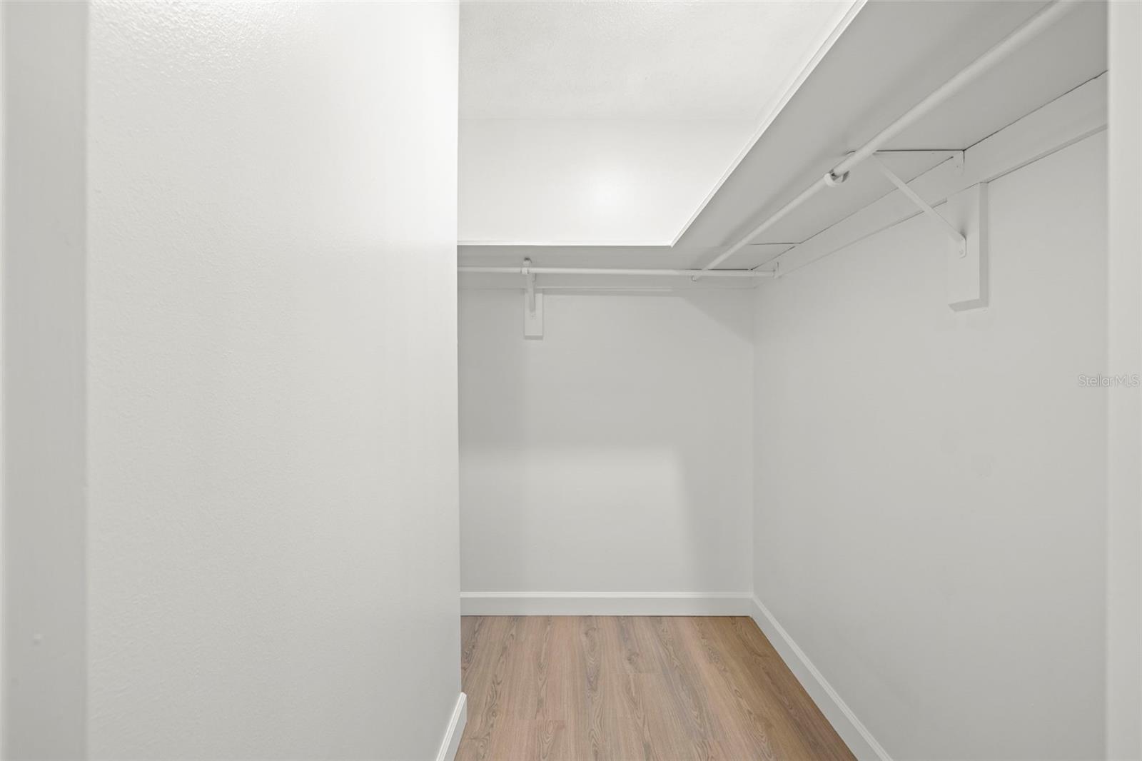 LAKE CHAPMAN SUB - Residential