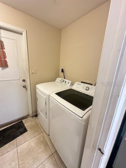 FAIRWAY OAKS - Residential