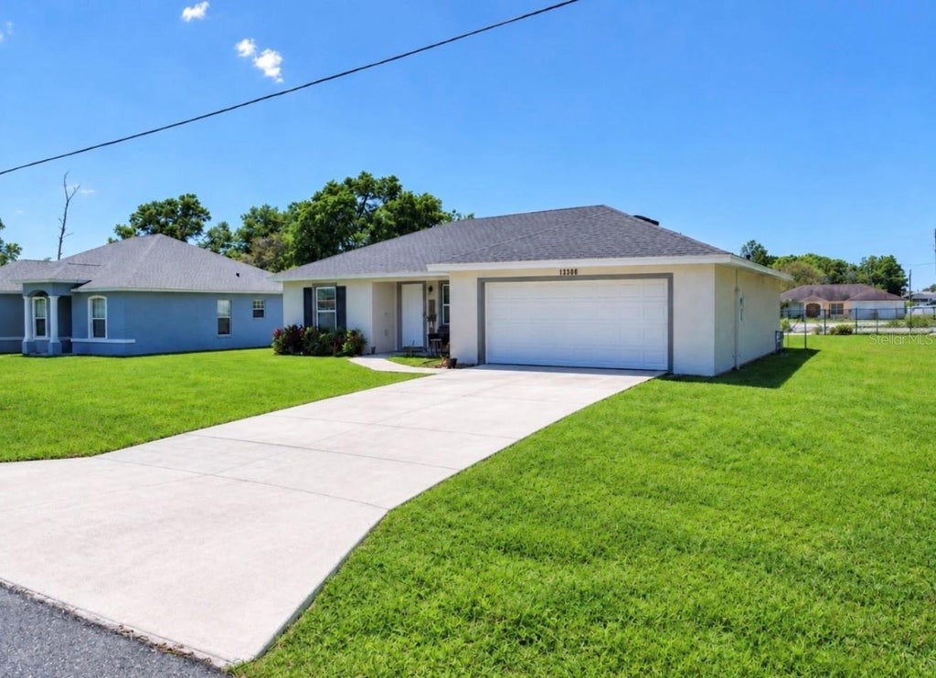 Photo of 13308 SW 43rd Avenue Road, Ocala, FL 34473 (MLS # OM733747)