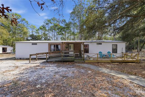 115 CHAPEL LANE HAWTHORNE FL 32640