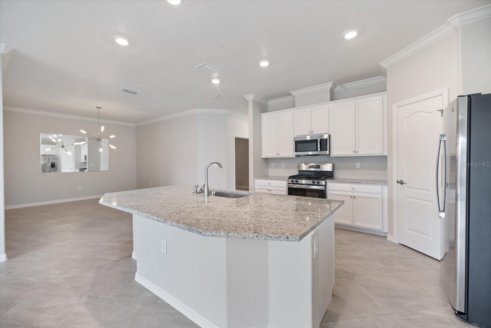 2316 SPRINGHAVEN LANE
