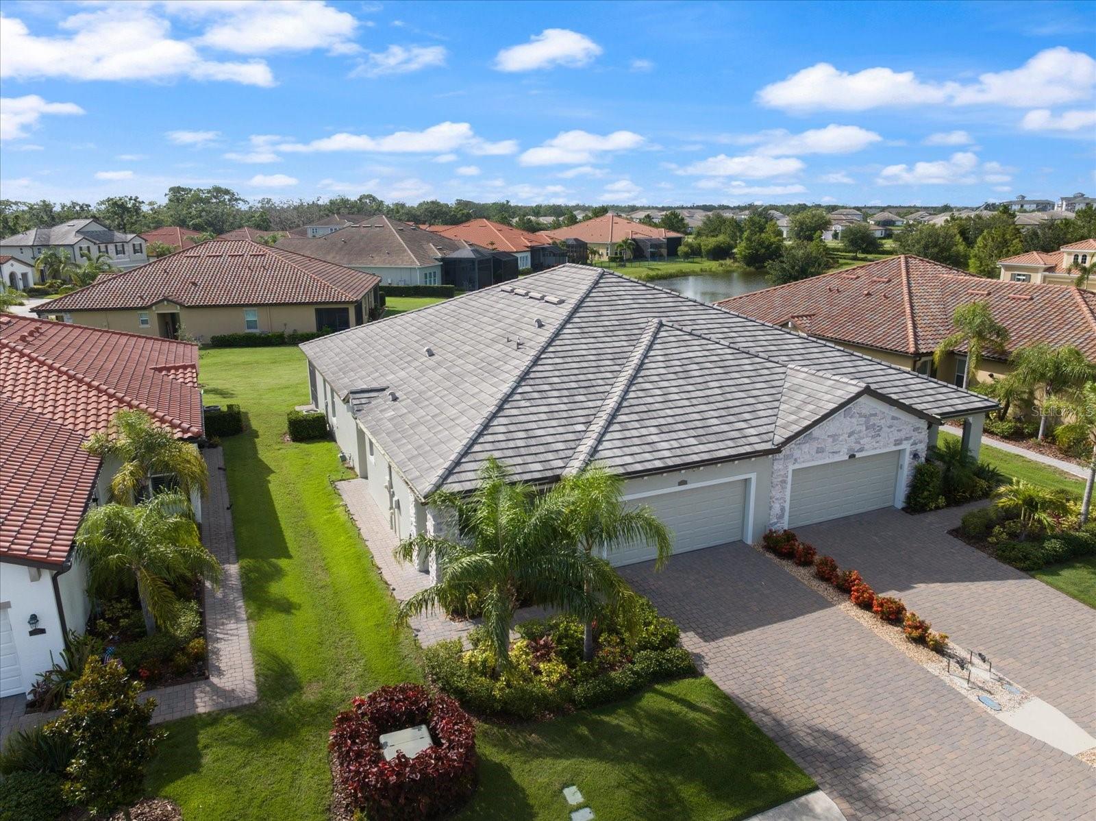 ARBOR GRANDE - Residential
