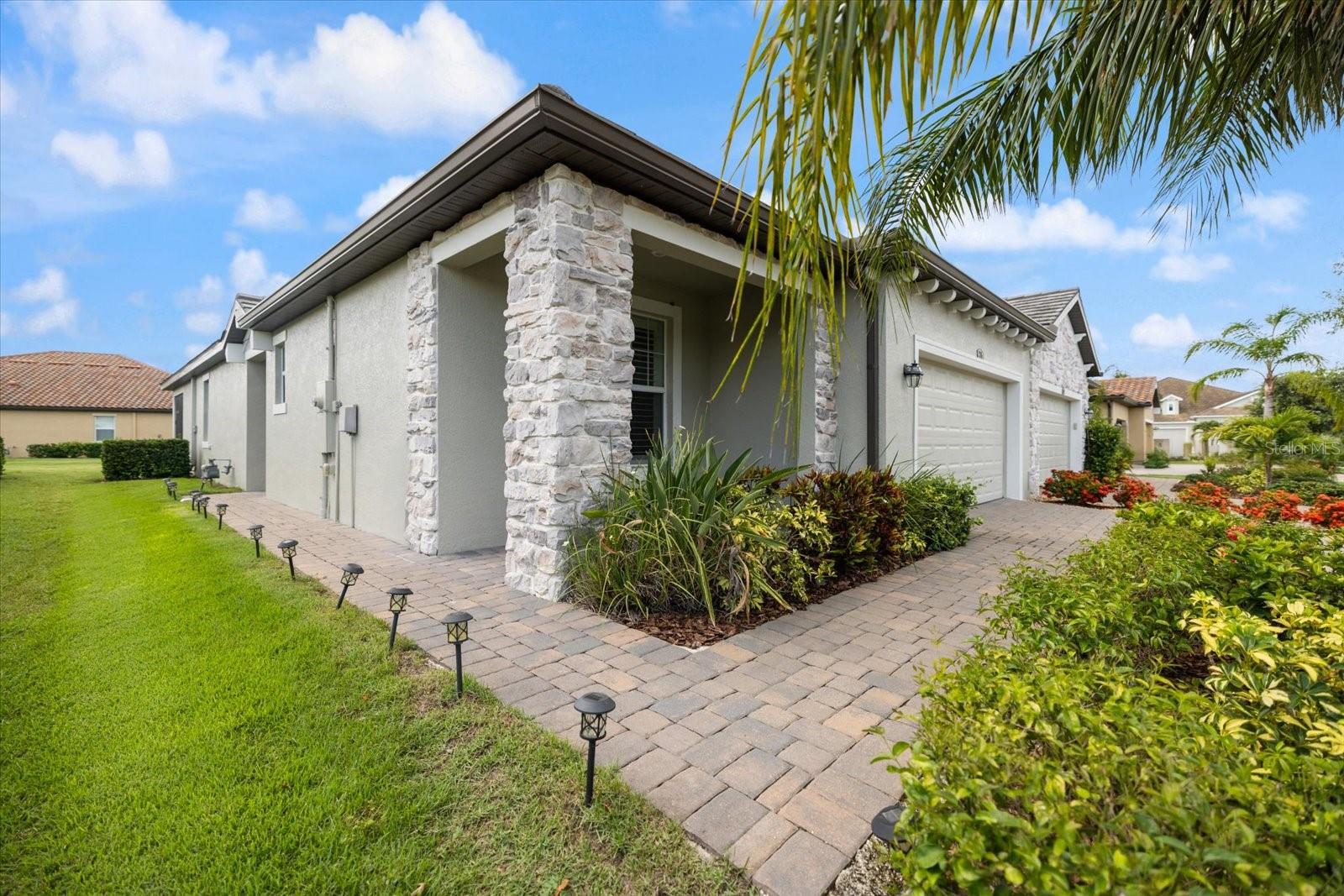 ARBOR GRANDE - Residential
