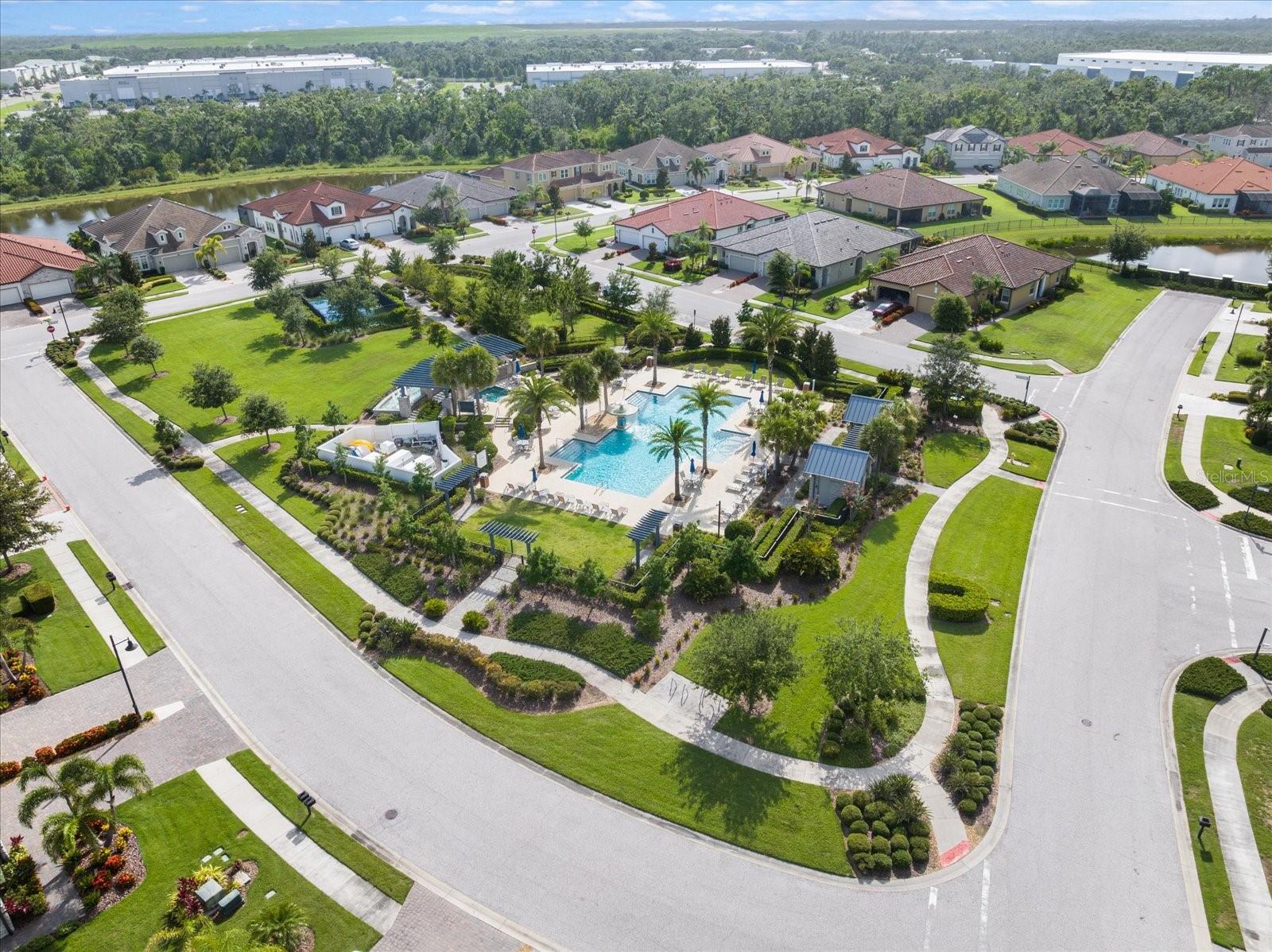 ARBOR GRANDE - Residential