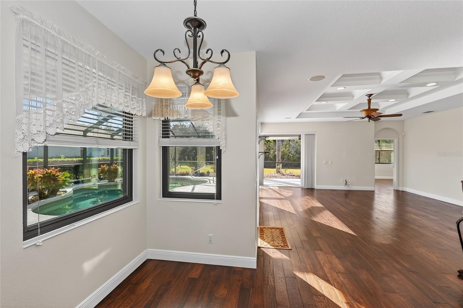 MILL CREEK - Residential