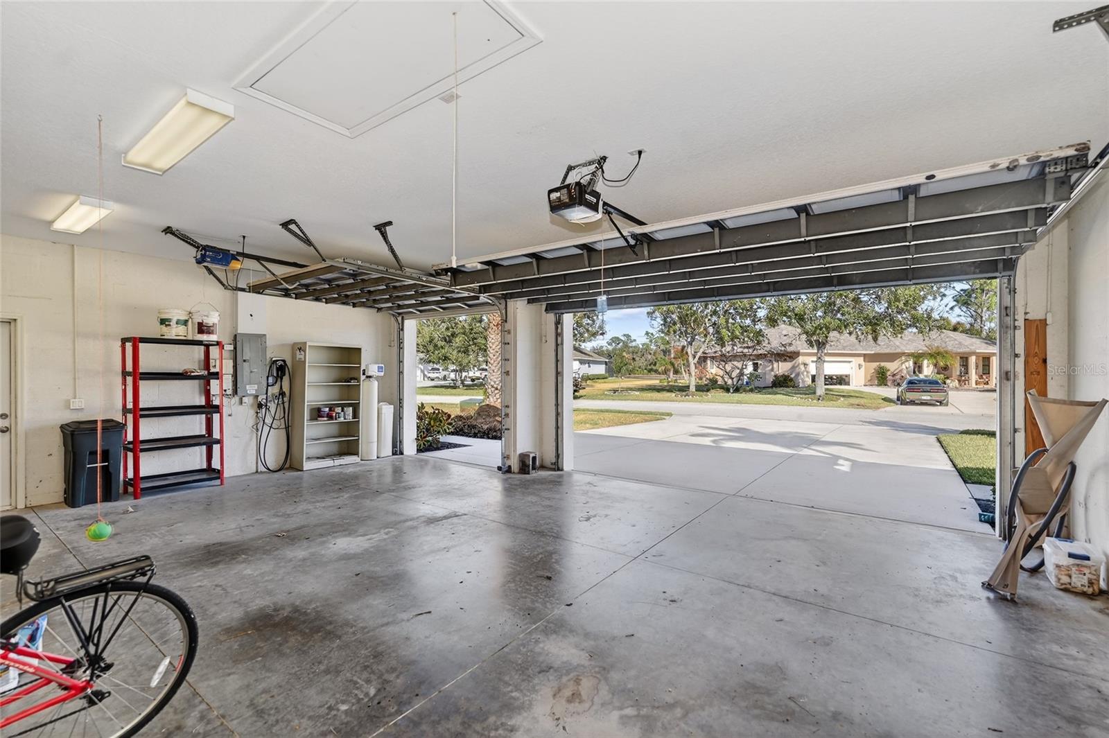 MILL CREEK - Residential