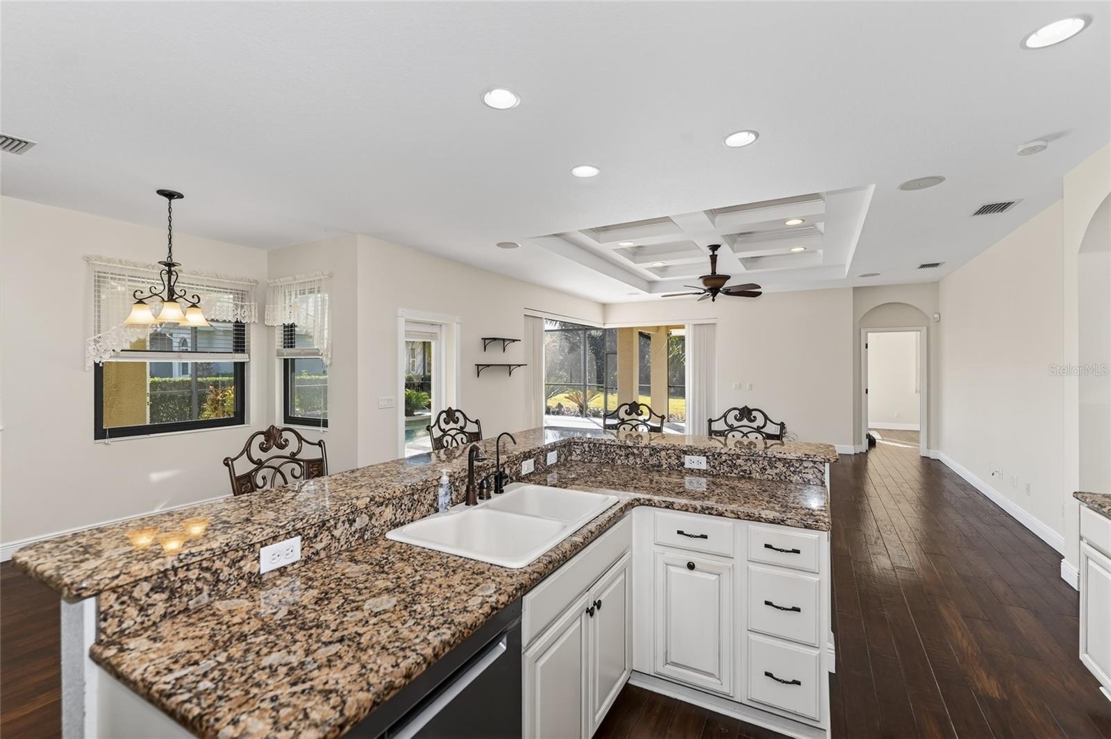 MILL CREEK - Residential