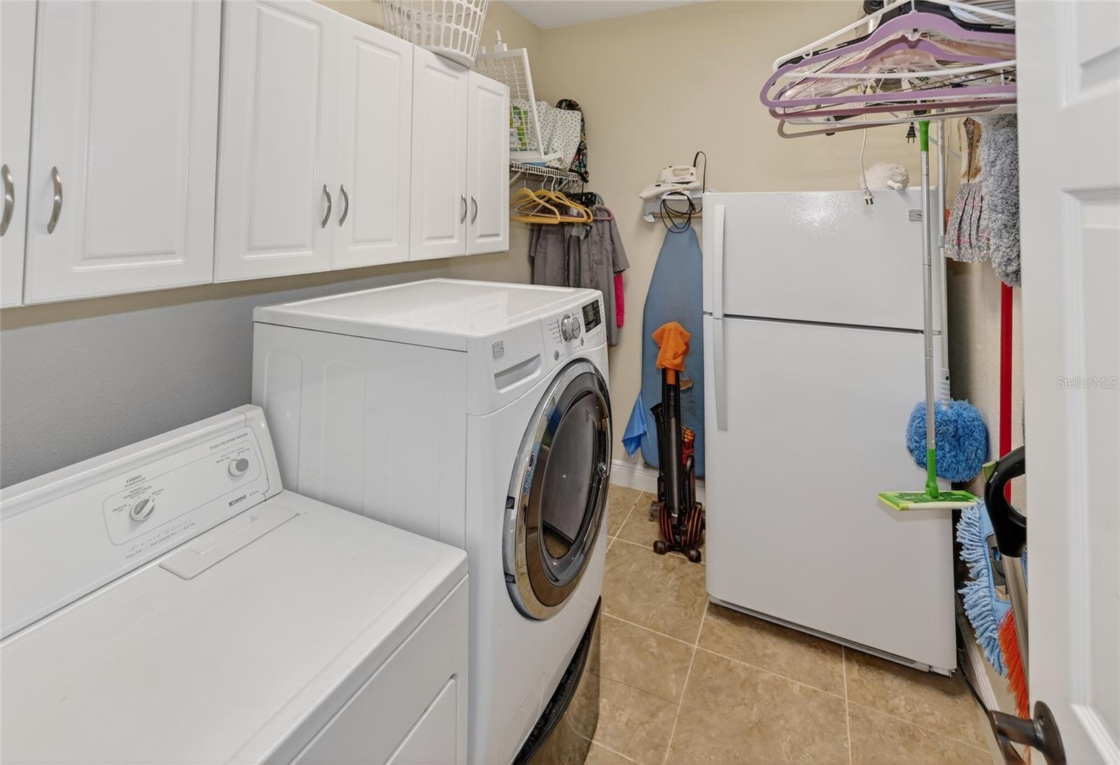 MILL CREEK - Residential