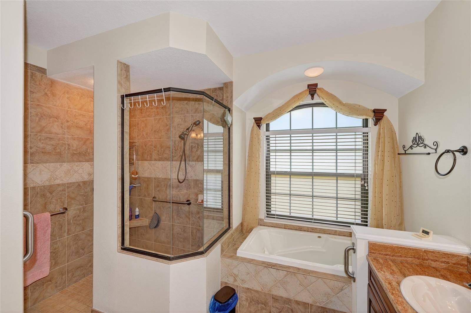 MILL CREEK - Residential