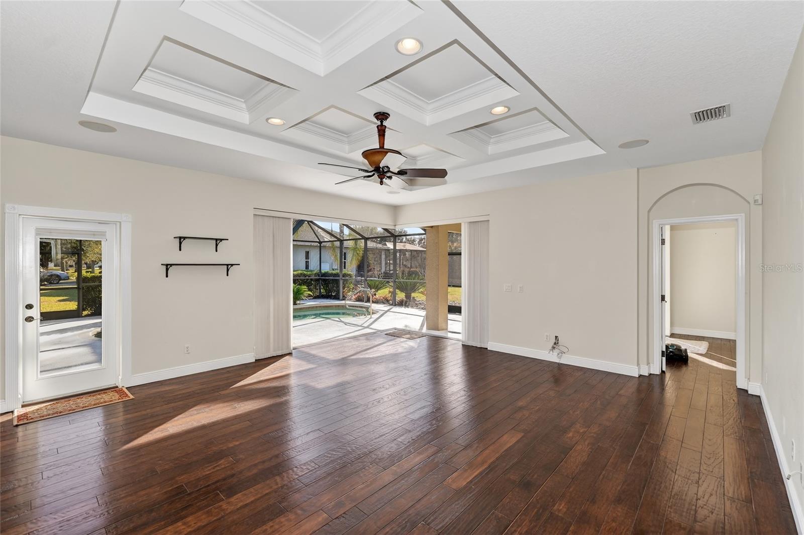 MILL CREEK - Residential