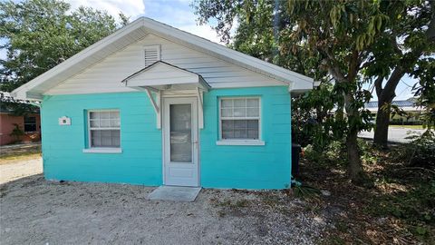 Photo of 15 N Mango Street W, Englewood, FL 34223 (MLS # S5147589)