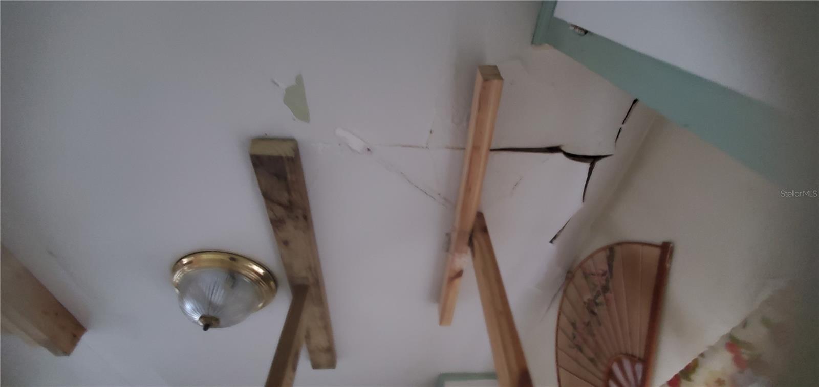 FERN COURT SUB - Residential