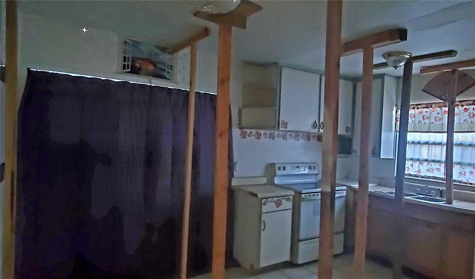 FERN COURT SUB - Residential