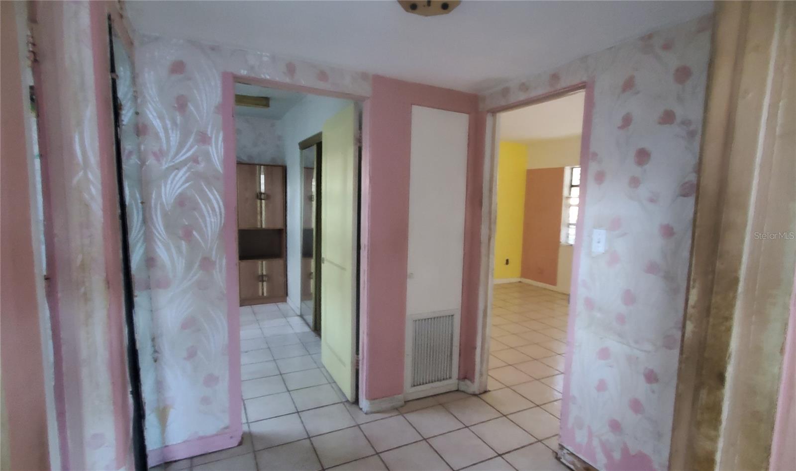 FERN COURT SUB - Residential