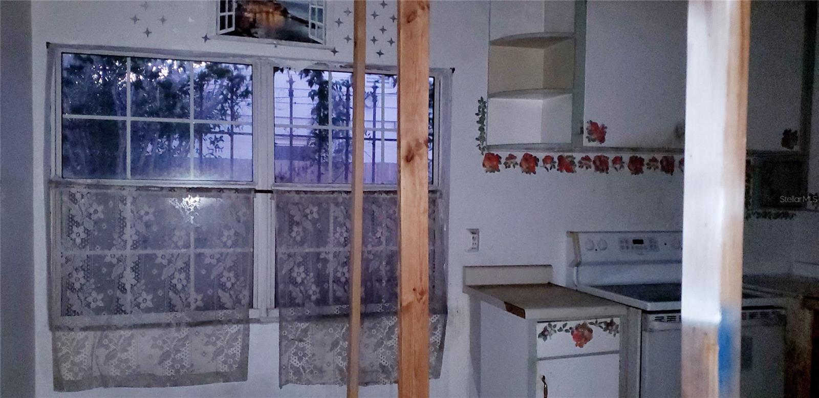 FERN COURT SUB - Residential