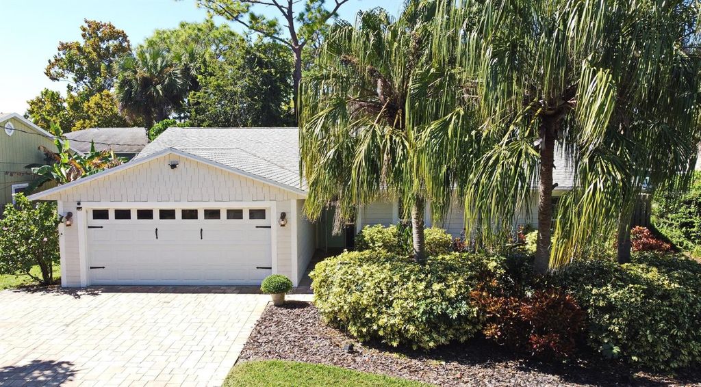 Photo of 1312 2nd Street, Edgewater, FL 32132 (MLS # O6351234)
