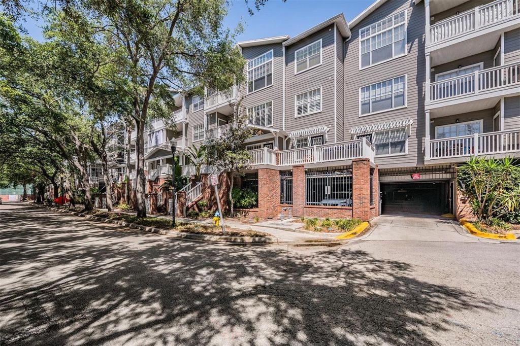 Photo of 800 S Dakota Avenue #230, Tampa, FL 33606 (MLS # TB8498738)