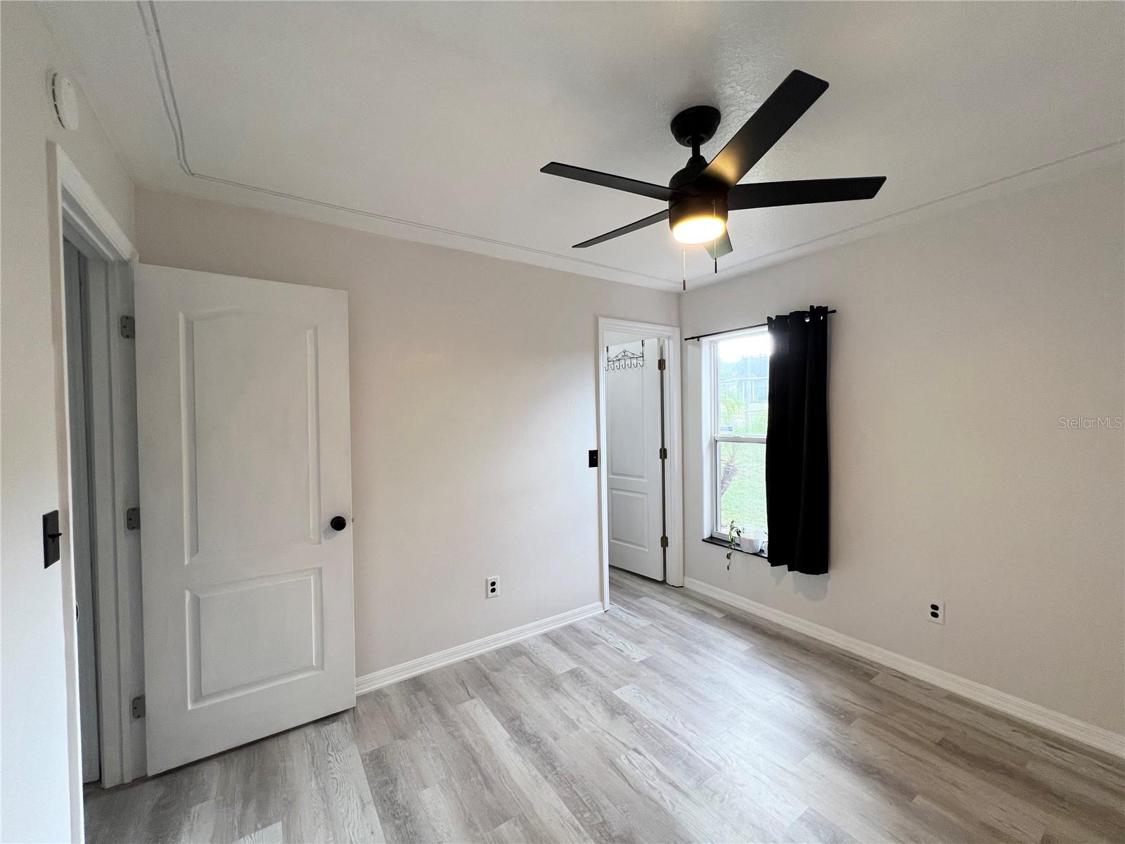 LOST LAKE PINES SUB - Residential Lease