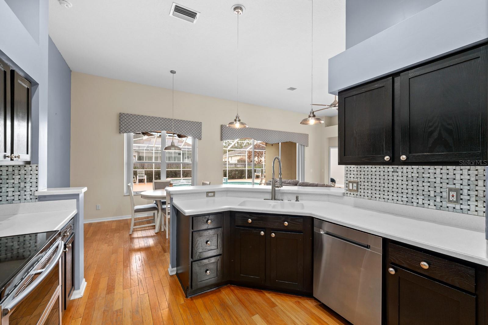 BLOOMINGDALE SEC CC PH - Residential