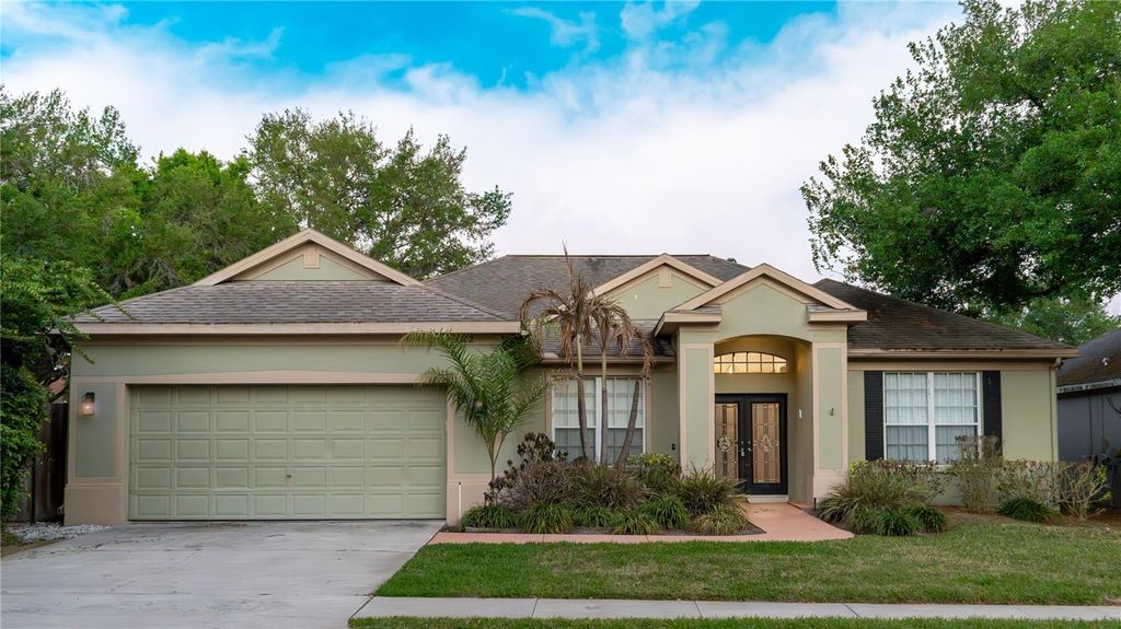 Photo of 4302 River Close Boulevard, Valrico, FL 33596 (MLS # TB8481488)