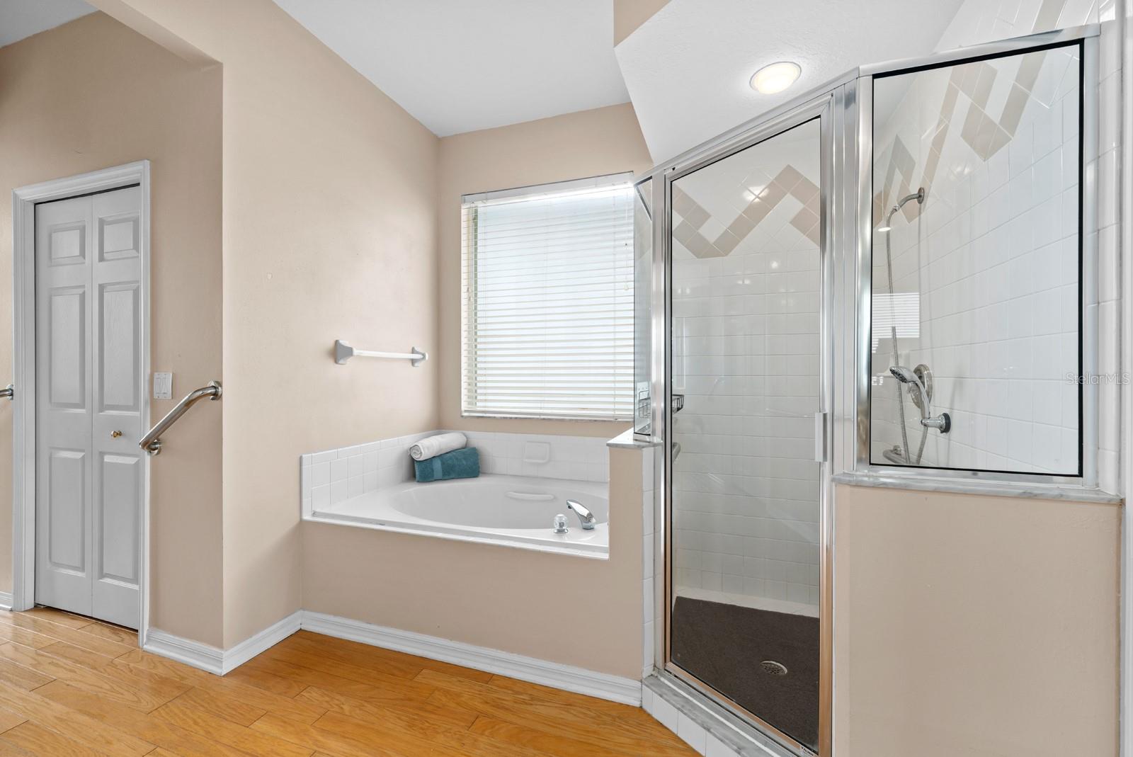 BLOOMINGDALE SEC CC PH - Residential