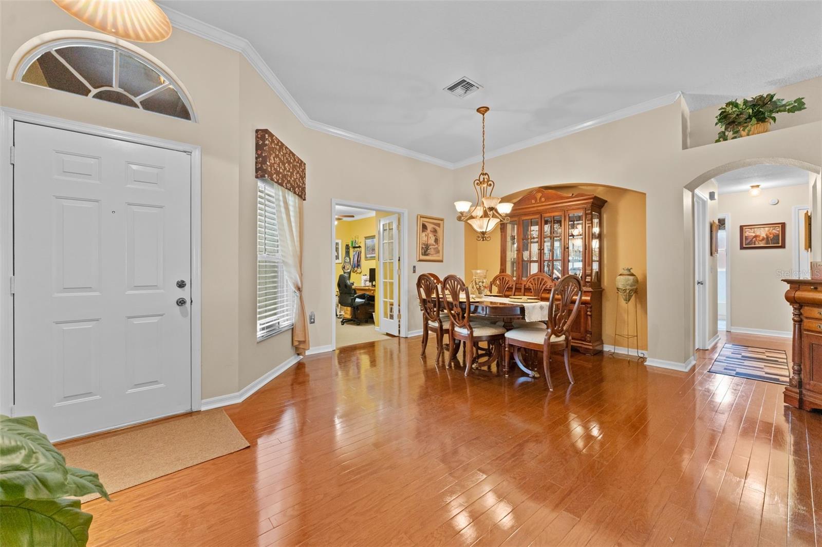 1803 CATTLEMAN DRIVE