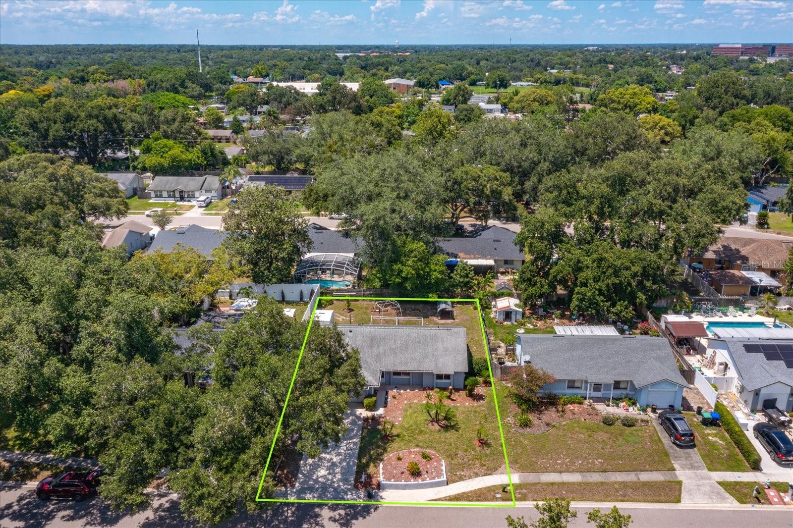3325 SASSAFRAS COURT
