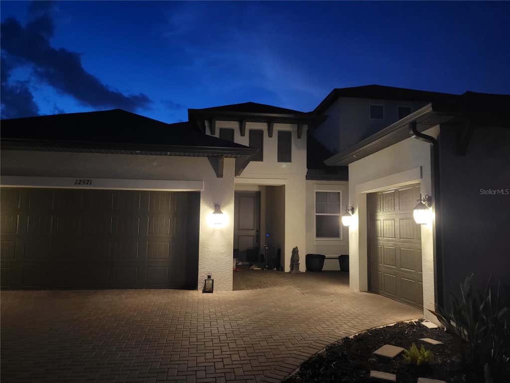 Photo of 12571 Night View Drive, Sarasota, FL 34238 (MLS # A4695583)