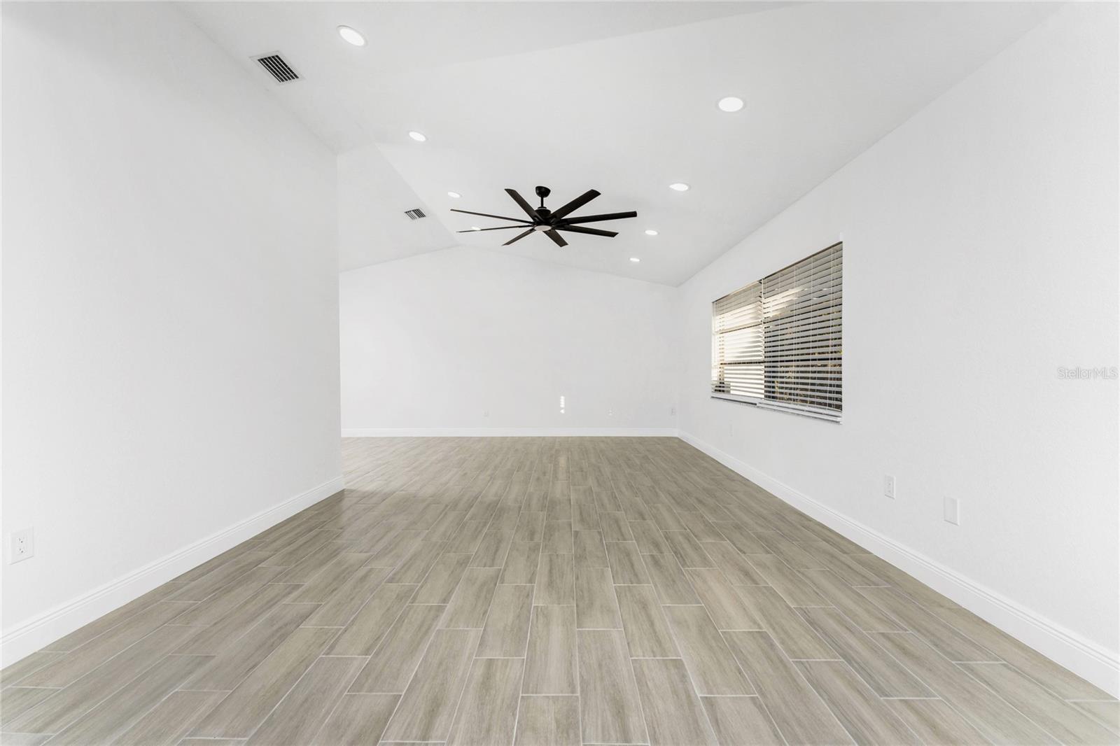 22422 BLANCHARD AVENUE