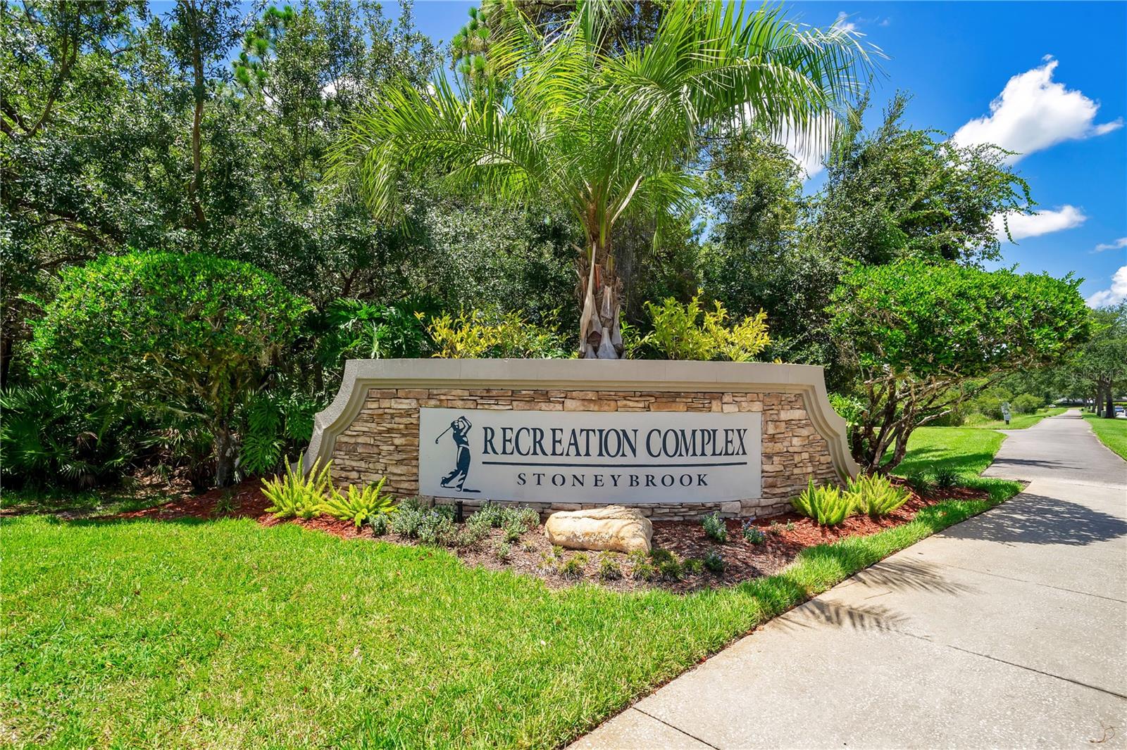 STONEYBROOK - Residential