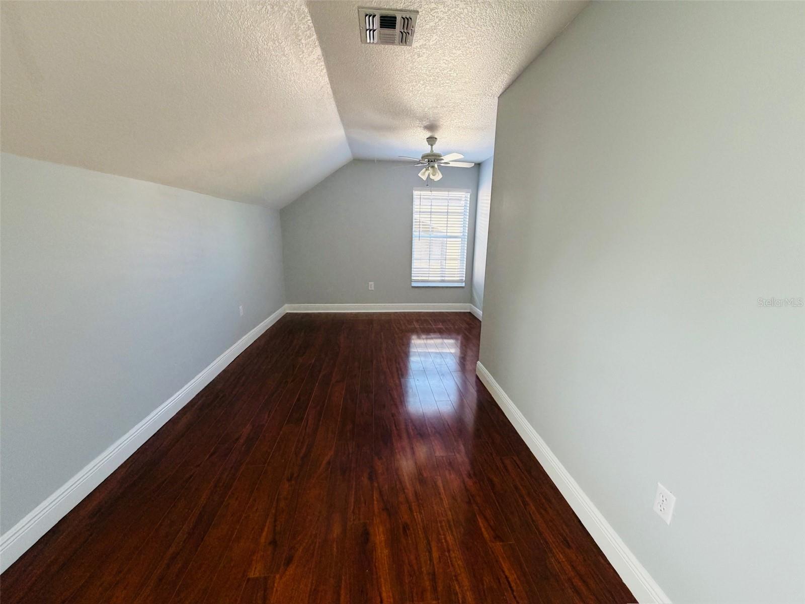 STONEYBROOK - Residential