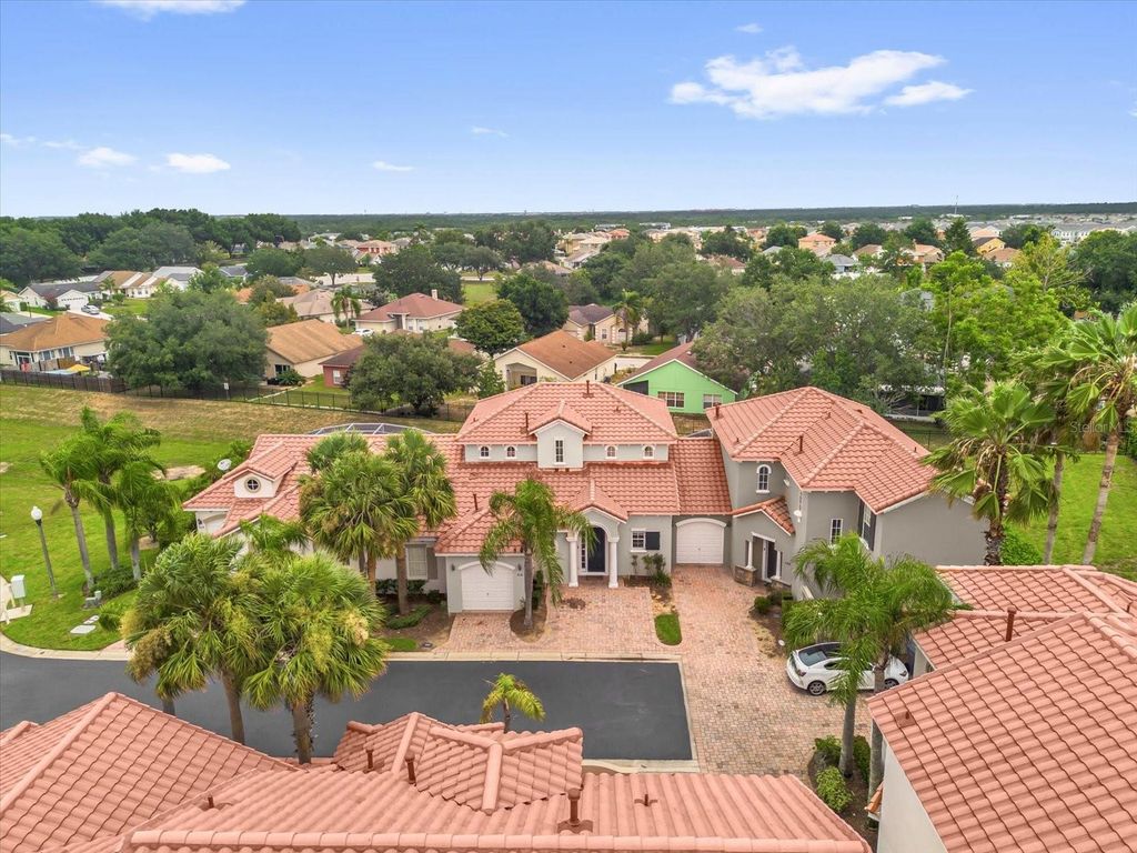 Photo of 516 Brunello Drive, Davenport, FL 33897 (MLS # O6324737)