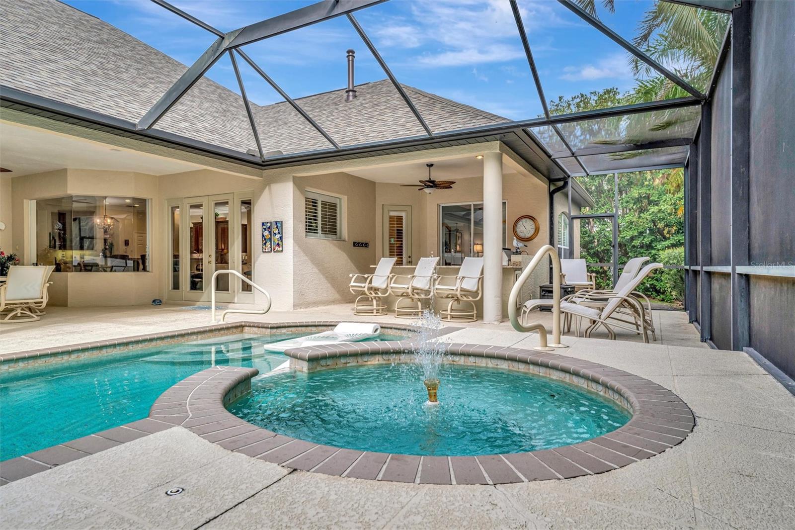 OAK CREEK SUB - Residential