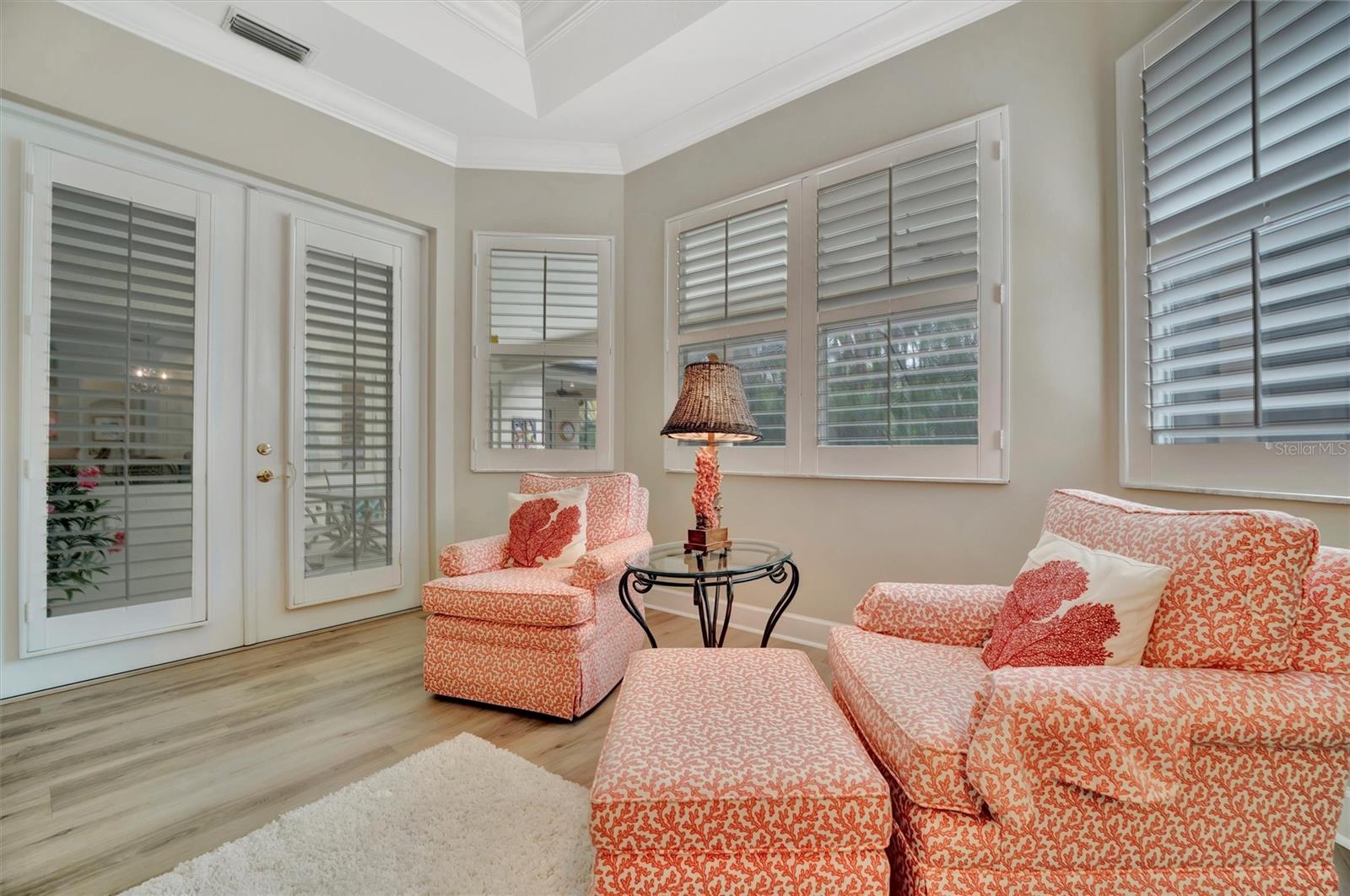 OAK CREEK SUB - Residential