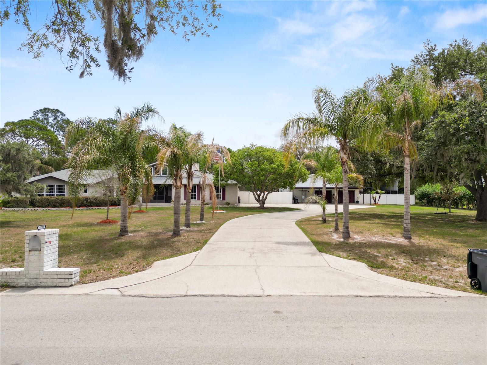 6230 FORESTWOOD DRIVE W