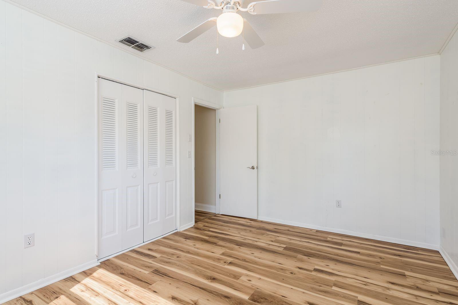 BARRINGTON HILLS - Residential